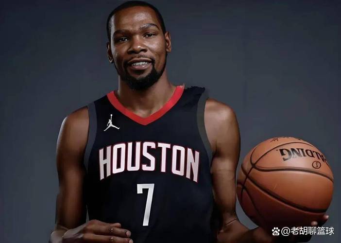 九游-公牛不断突破！，杜兰特连续五场比赛得分超过爆冷赛场气氛高涨的简单介绍