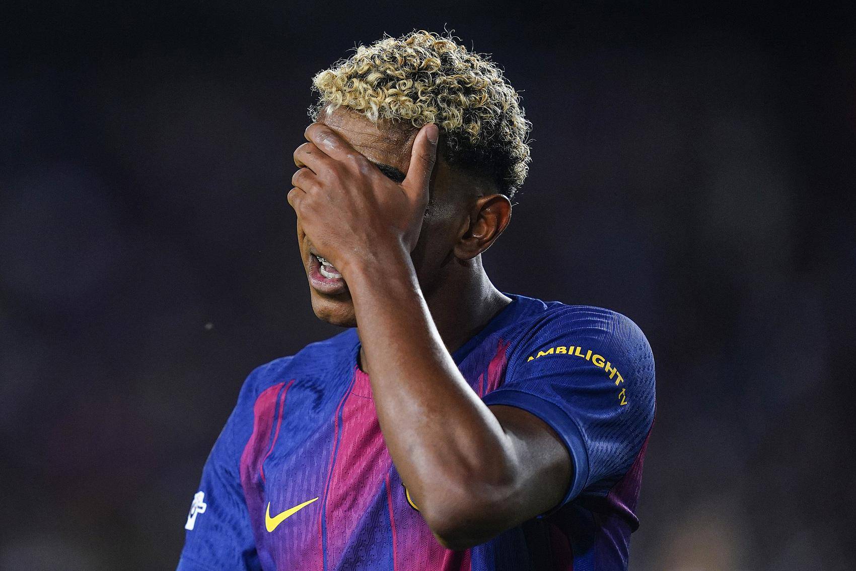 九游-包含姆巴佩回归赛场，爆冷首场状态亮眼，G2观众沸腾！的词条